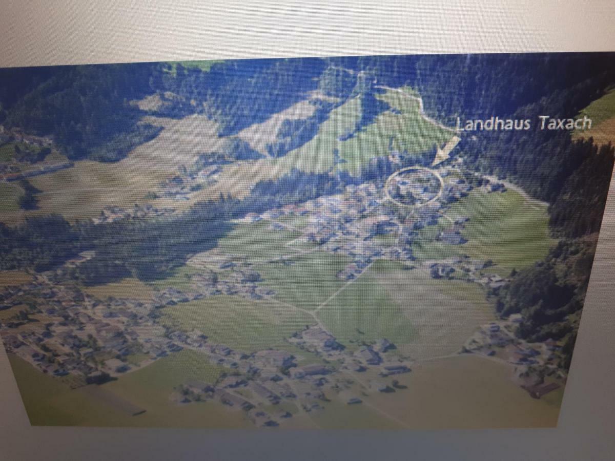 Landhaus & Apartment Taxach Ried im Zillertal Eksteriør billede